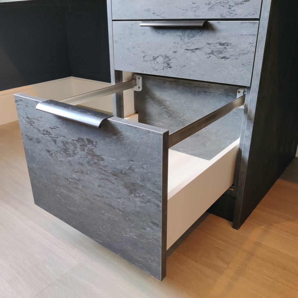 Suspension File Drawer